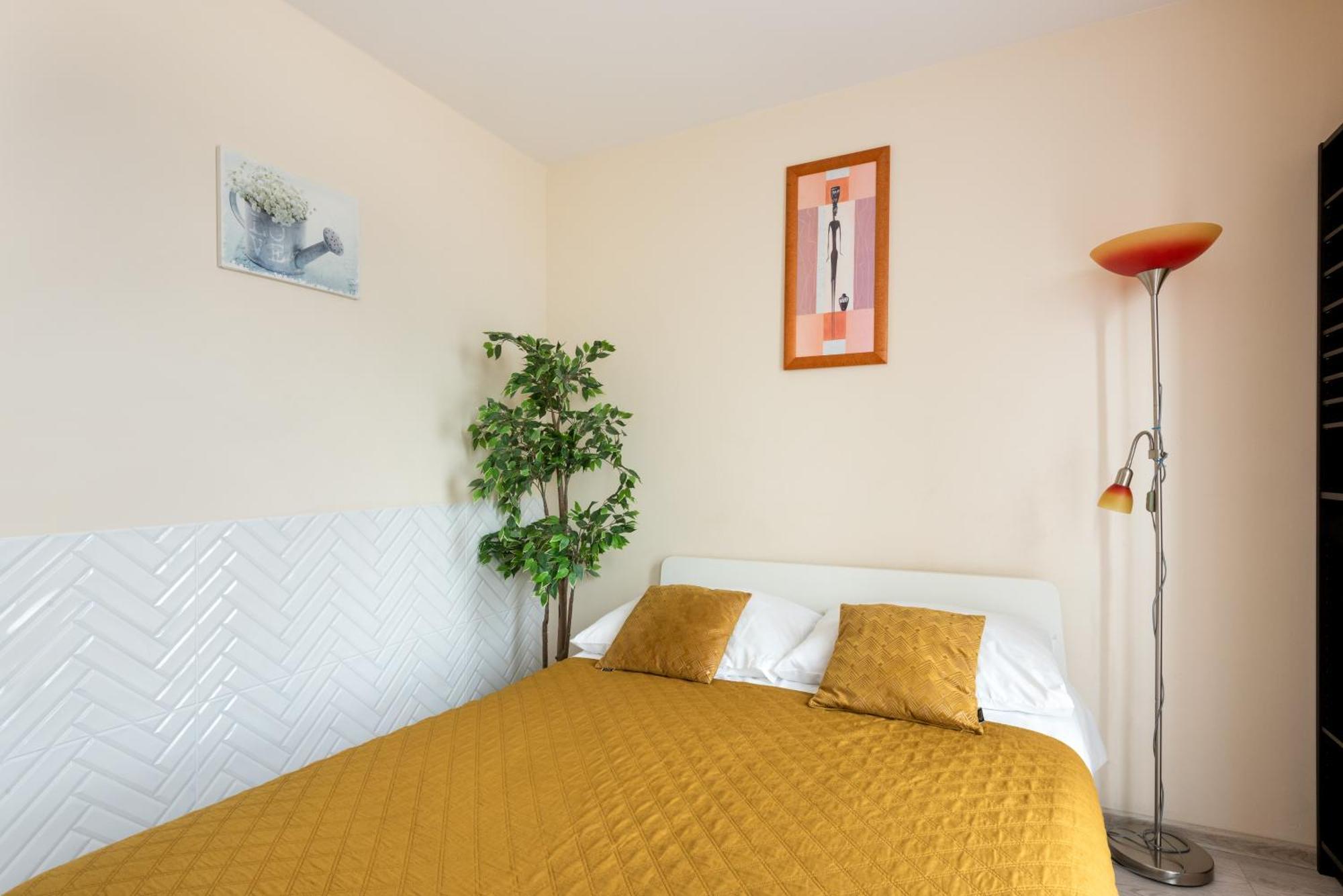 Cozy Modern Apartment Astoria Magic Orange Old Town Cracovie Extérieur photo