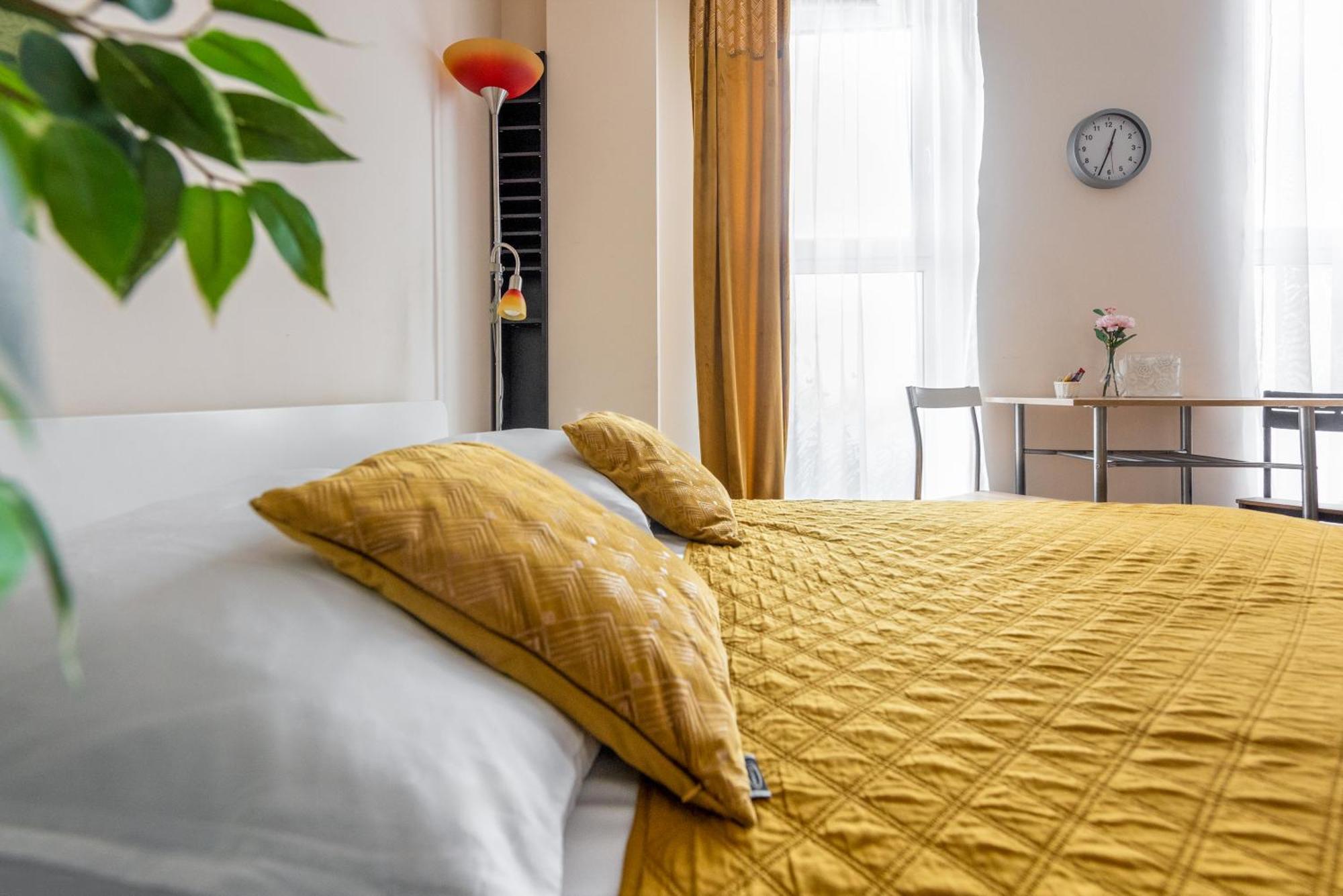 Cozy Modern Apartment Astoria Magic Orange Old Town Cracovie Extérieur photo